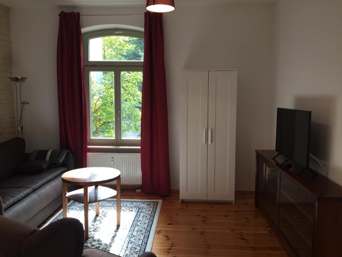 Ferienwohnung Huttenstrasse Halle ハレ エクステリア 写真