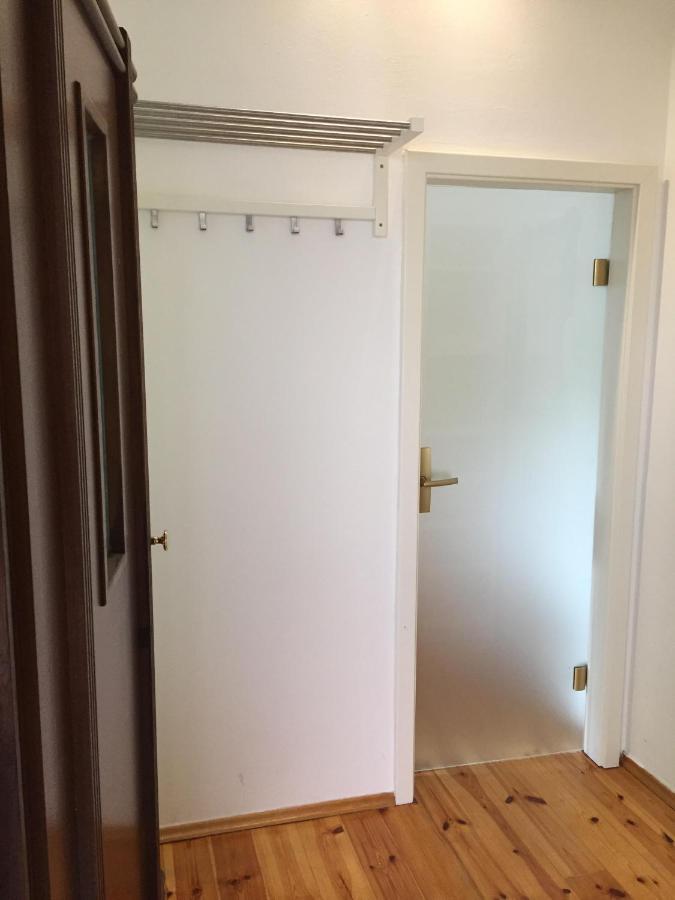 Ferienwohnung Huttenstrasse Halle ハレ エクステリア 写真