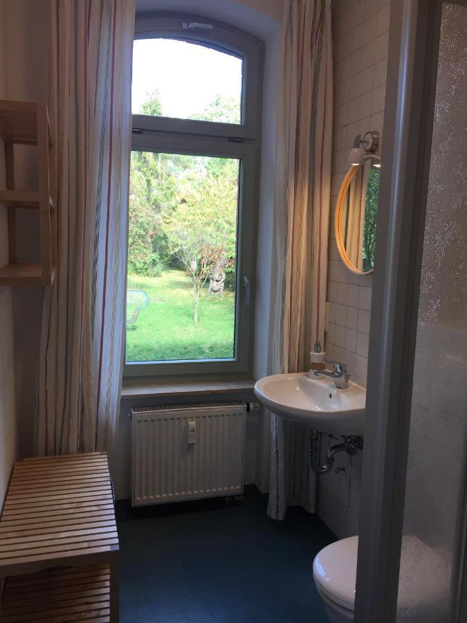 Ferienwohnung Huttenstrasse Halle ハレ エクステリア 写真